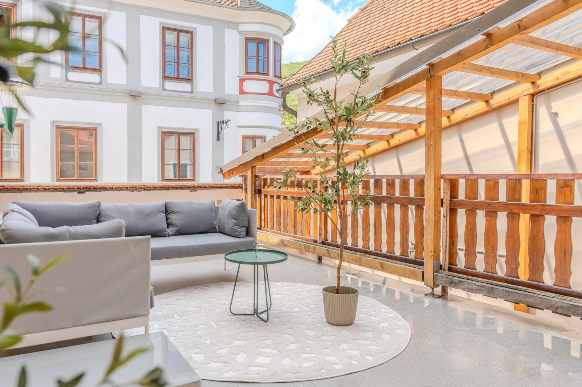The Cozy Townhouse - Donaublick Spitz Villa Spitz an der Donau Room photo